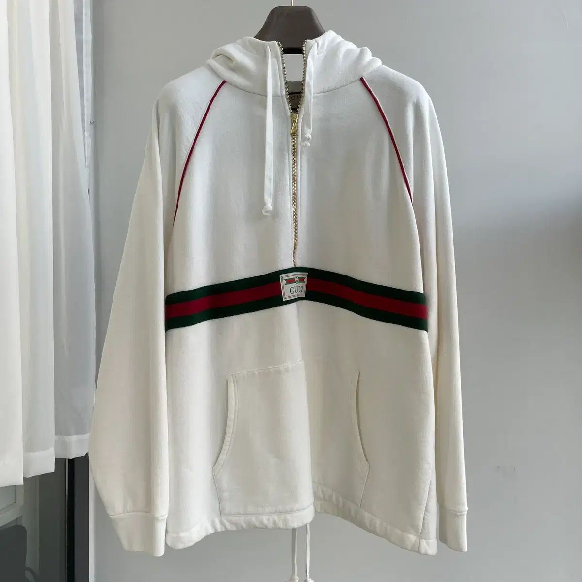 グッチ ハーフジップ フーディー