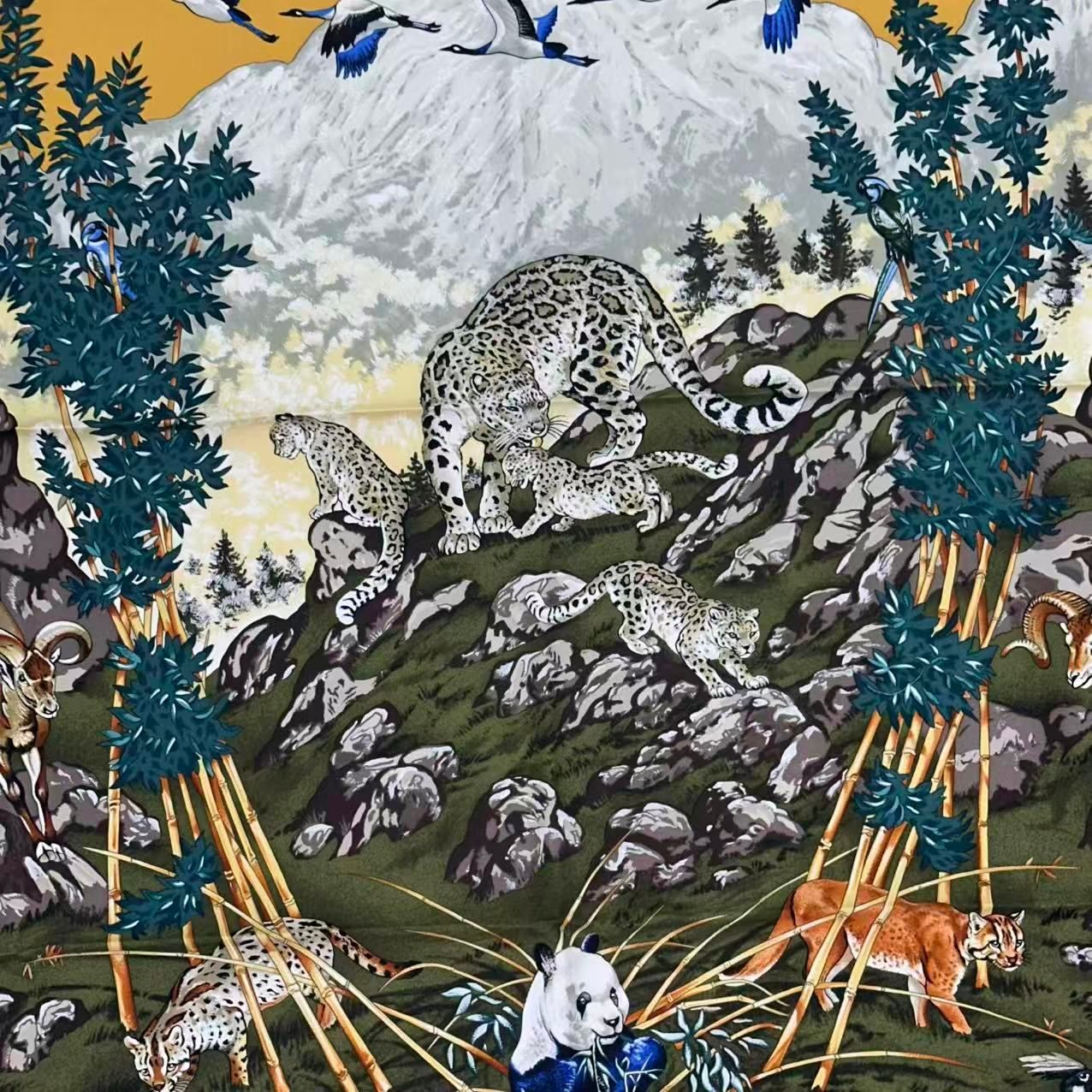 新品同様 HERMES エルメス カレ90 スカーフ シルク SICHUAN 四川省 新品同様 HERMES エルメス カレ90 スカーフ シルク SICHUAN 四川省