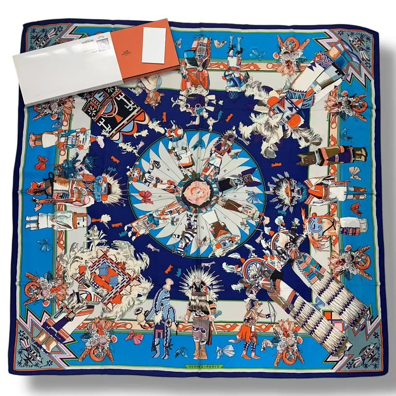 新品同様 HERMES エルメス カレ140 大判 スカーフ カシミヤ ストール シルク Kachinas カチナ ブルー 箱付き