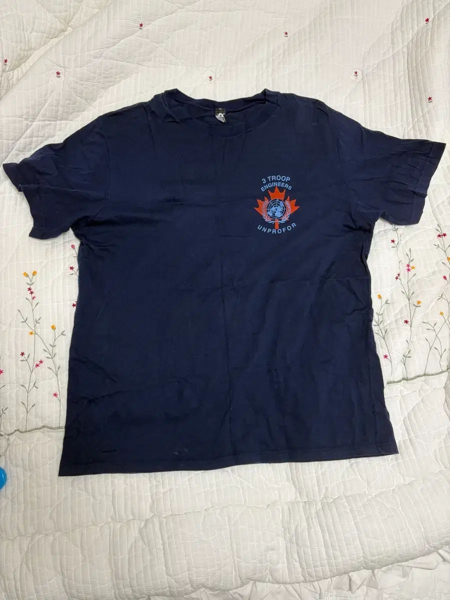 西ドイツ製 カナダ国連軍 エンジニア 半袖Tシャツ (105相当)