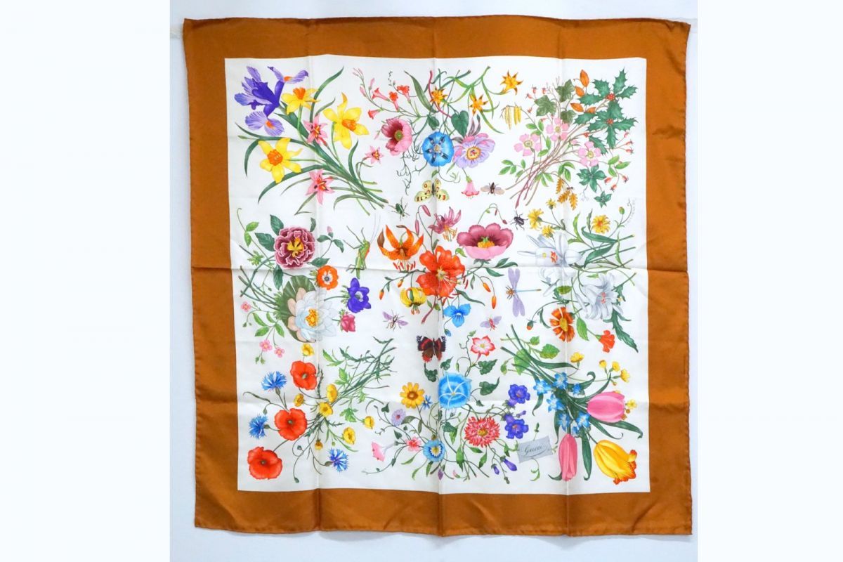 オールド グッチ ヴィンテージ フローラ 大判 スカーフ 87cm シルク 100% フラワー 昆虫 ボタニカル 茶 ブラウン GUCCI 6764k