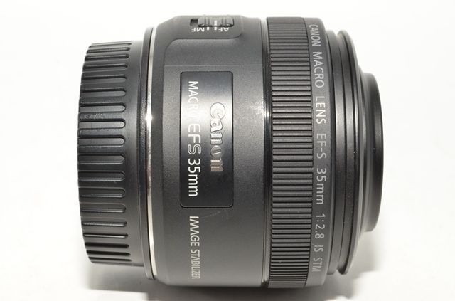 極上品】 Canon キヤノン 単焦点マクロレンズ EF-S35mm F2.8 マクロ IS
