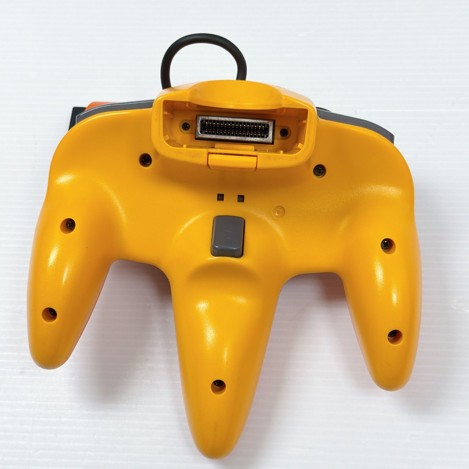 ニンテンドー64本体 ピカチュウ オレンジ イエロー 拡張パック付き 