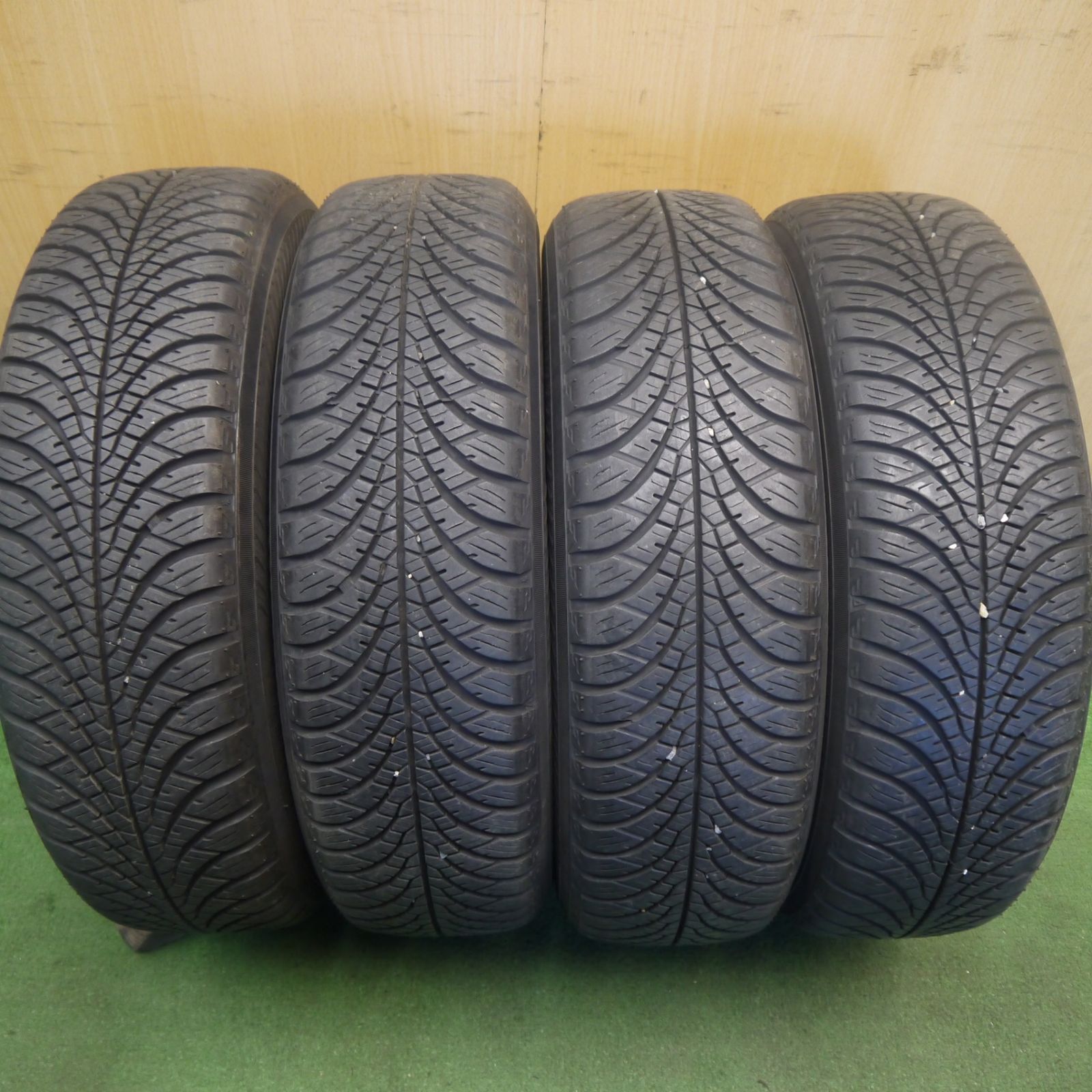 バリ溝！22年！8.5分☆スズキ アルト ラパン 純正 155/65R14 ヨコハマ