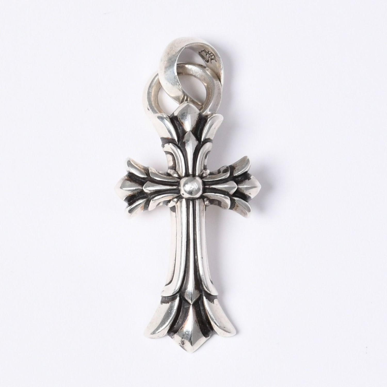極美品 クロムハーツ CBL CH CROSS SML W/ATTACHED BALE ベイル付きダブルCHクロス ペンダントトップ 重量約22.9g 中古 4a003789