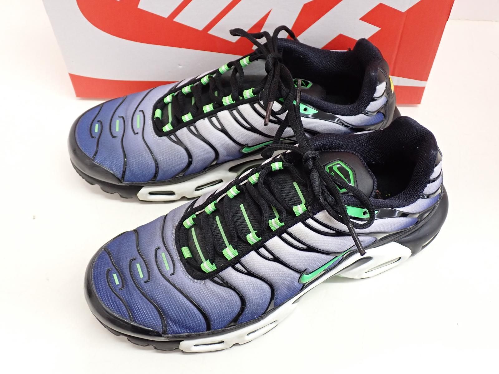 ★7889☆NIKE ナイキ AIR MAX PLUS エアマックス プラス DX4326-001 スニーカー　27.5㎝
