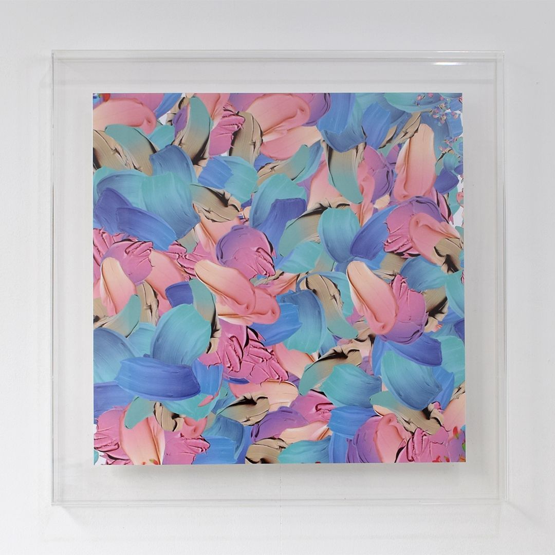 [ Format S1 ]　【 prèdoux b 】Un cadre en acrylique transparent où les vis ne sont pas visibles, même vu de côté.　Boîte en acrylique
