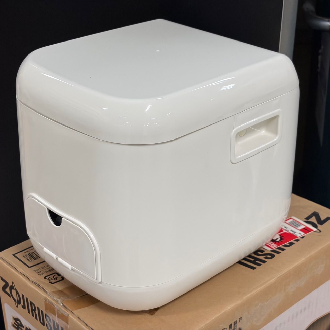 未使用に近い/2008年製】象印 ZOJIRUSHI 力もち BS-EB10-WB マイコン