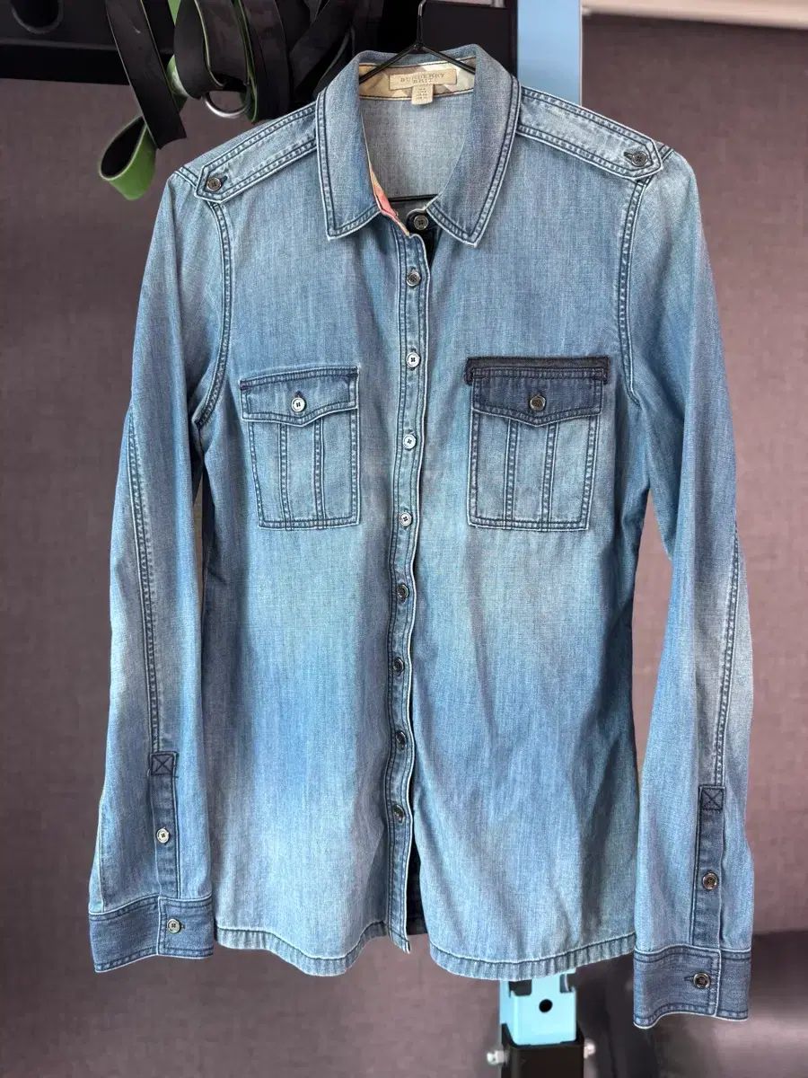 バーバリー レディース デニム シャツ UK6/US6 (S M)