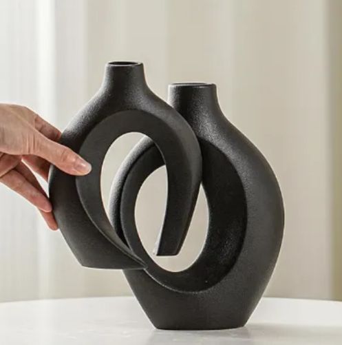 スタイリッシュなインテリア装飾花瓶、ブラックベーステラコッタ、中空セラミックシングルリング花瓶セット