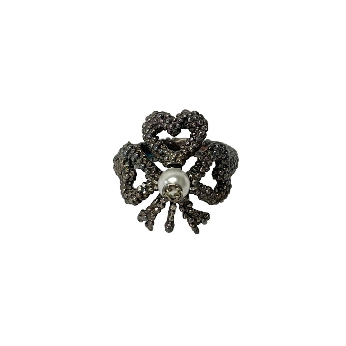 GUCCI(グッチ) リング インターロッキングG シルバー×アイボリー サイズ：12/クローバー