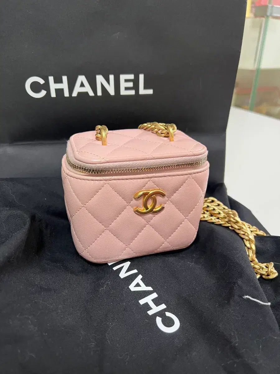 シャネル チュール シャネル CHANEL チュール CHANEL ミニ Tシャツ