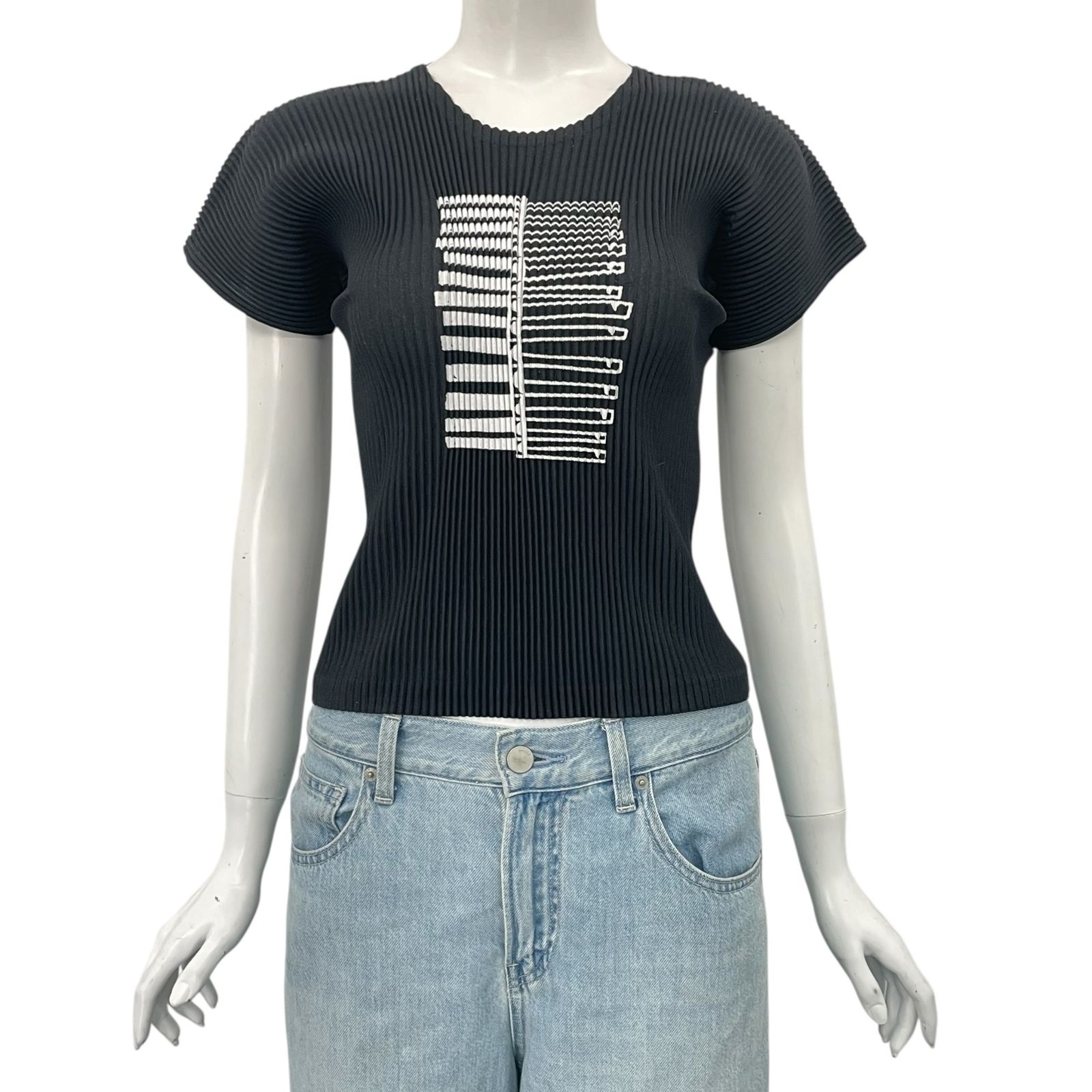 新品同様 ISSEY MIYAKE イッセイミヤケ PLEATS PLEASE プリーツプリーズ カットソー トップス 総柄 ホワイト × ブラック サイズM