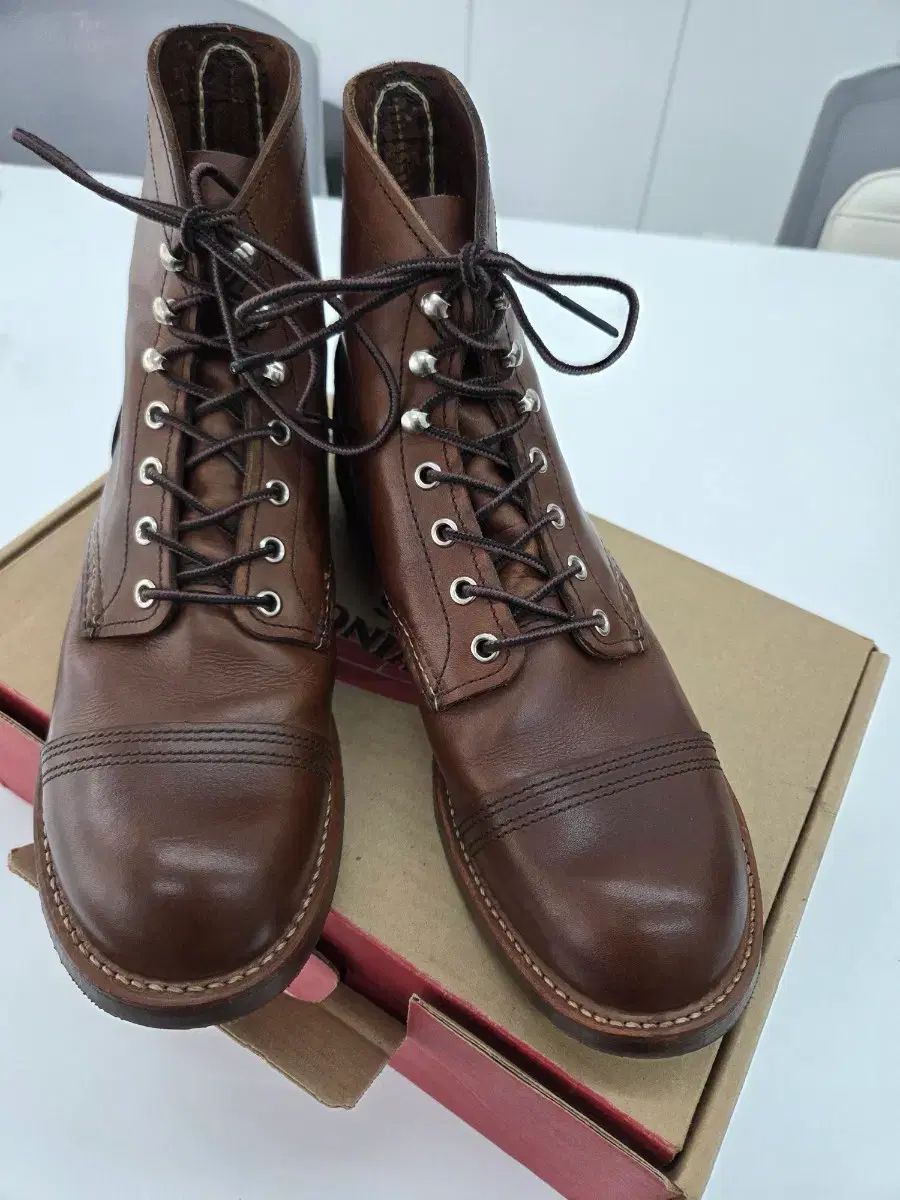 RED WING (レッド ウイング) 80s USA有プリント羽タグ 7ホール ブーツ