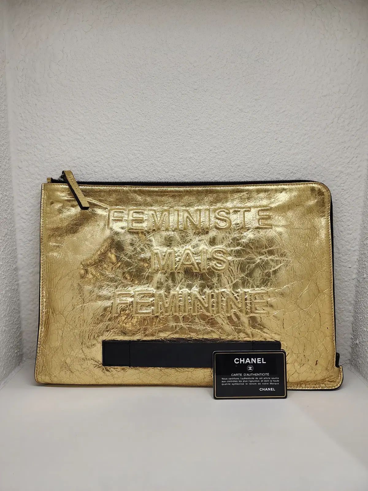 シャネル GOLD ヴィンテージ メタリック フェミニスト クラッチバッグ