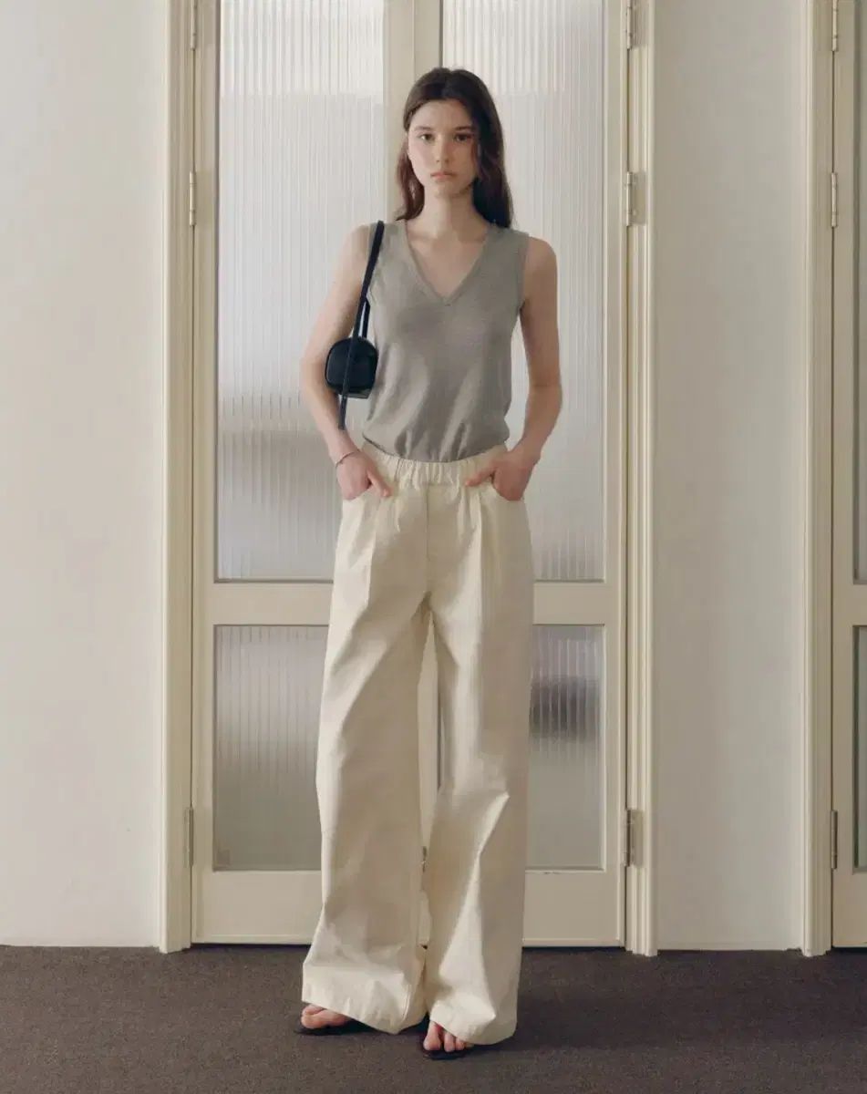 Fyeo jay banding loose pants タグ付き