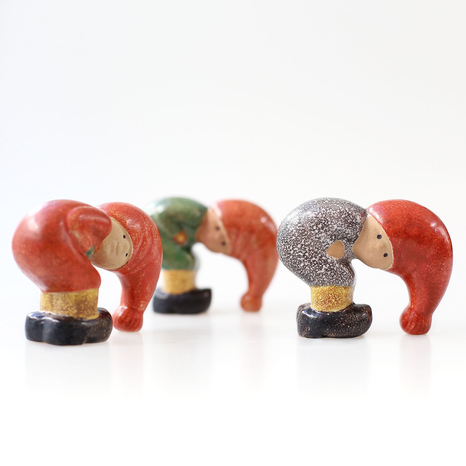 【新品】【1点販売】Lisa Larson[リサラーソン]Crouching Tomte[クラウチングトムテ 妖精 小人 クリスマス デコレーション 陶器 置物 オブジェ 北欧 インテリア]
