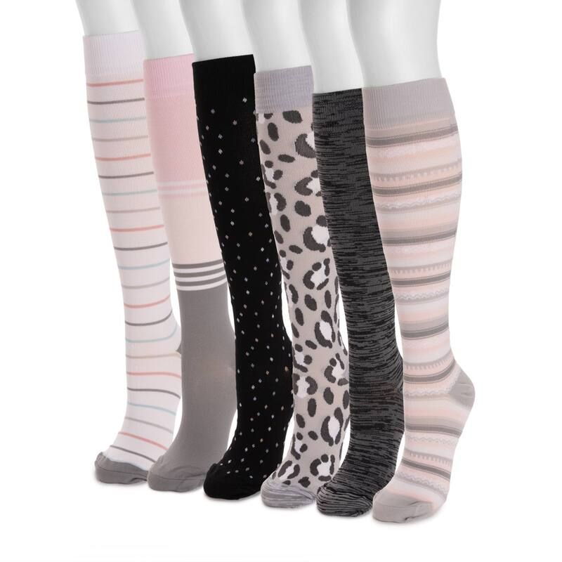 ムクルクス レディース アンダーウェア 靴下 Womens MUK LUKS 6PackneeHigh Compression Socks Pink Gray グレー