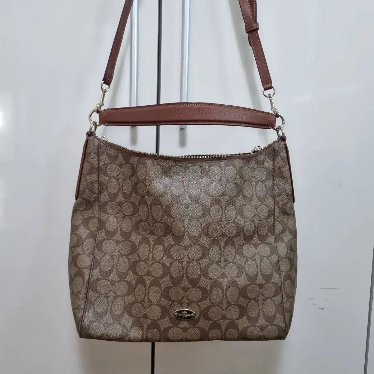 COACH シグネチャー ショルダーバッグ ブラウン