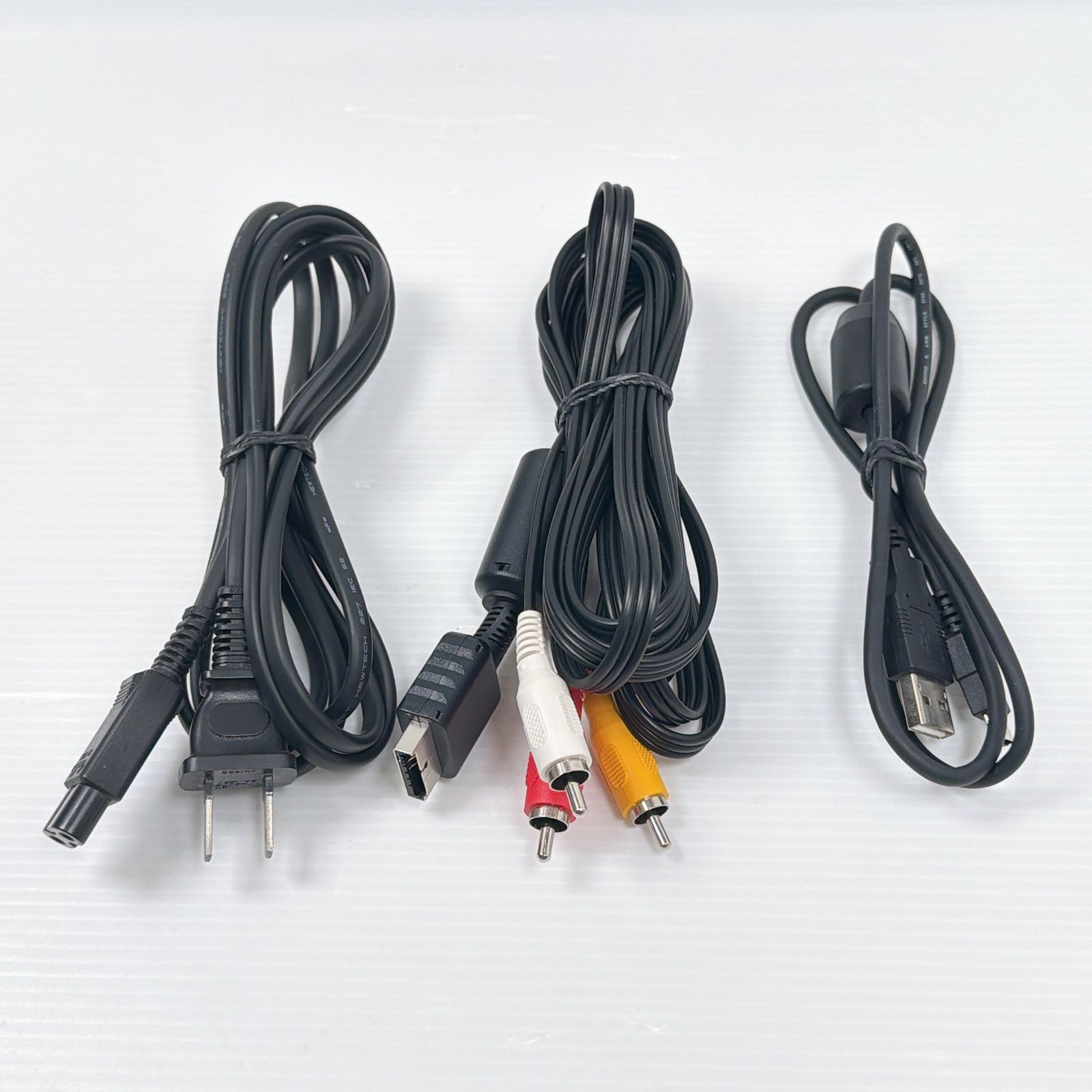 極美品 プレステ3本体 ファイナルファンタジー 13 ライトニング 