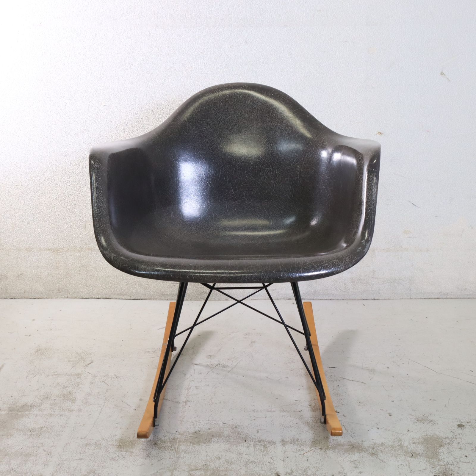 Herman Miller 2ndビンテージ イームズ アームシェルチェア RAR