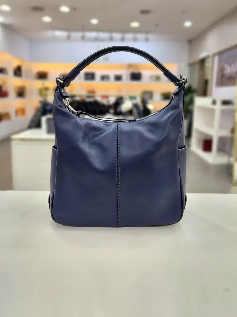 TOD'S ミッキートートバッグ