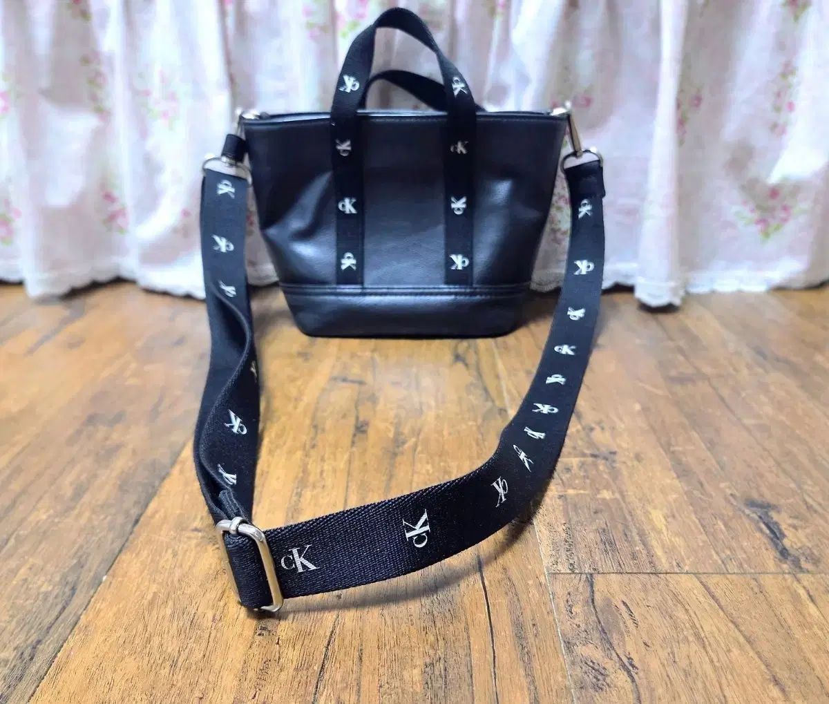 正規品 Calvin Klein カルバン・クライン レディース バッグ ブラック