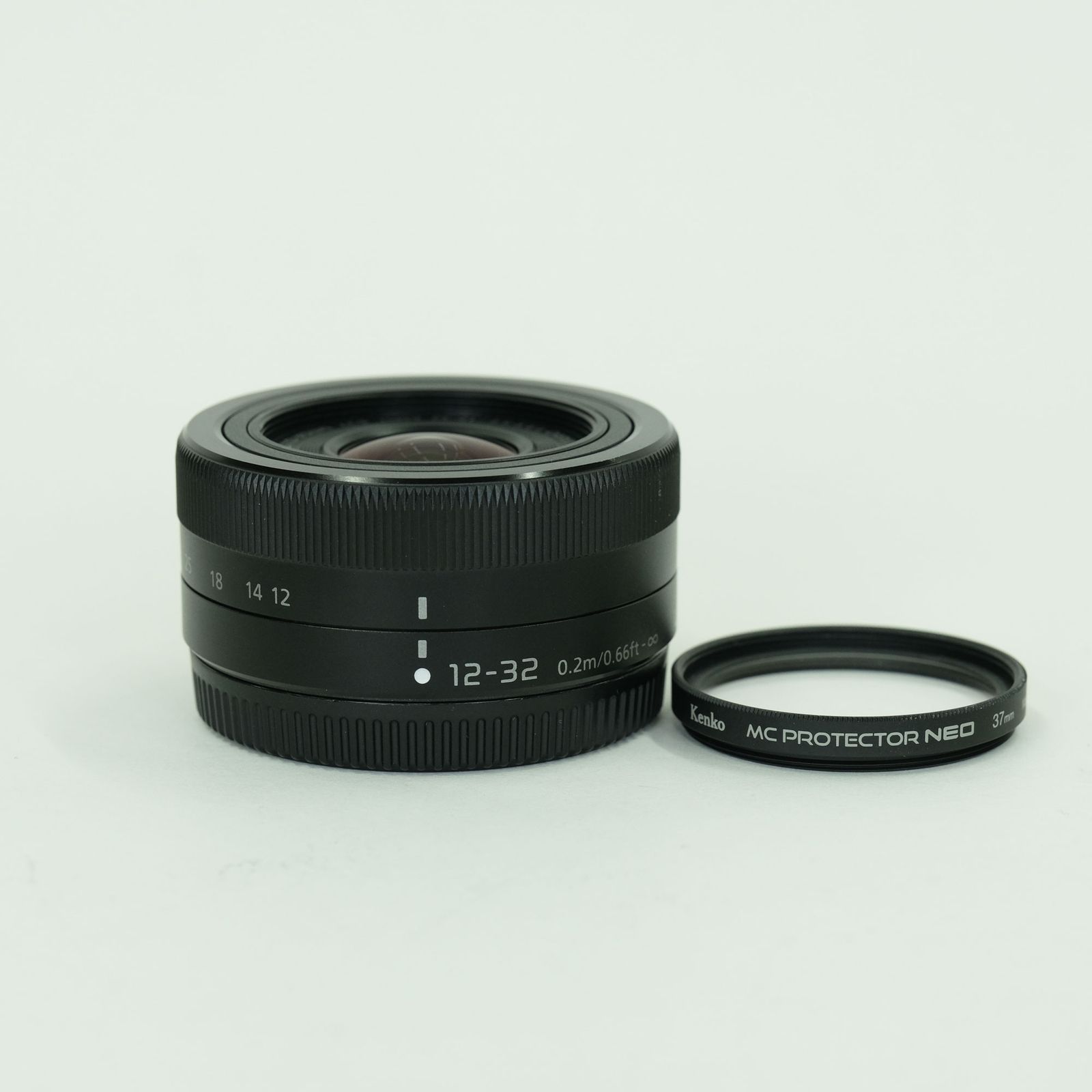[美品 | フィルター付] Panasonic LUMIX G VARIO 12-32mm / F3.5-5.6 ASPH. / MEGA O.I.S. [ブラック] | マイクロフォーサーズマウント