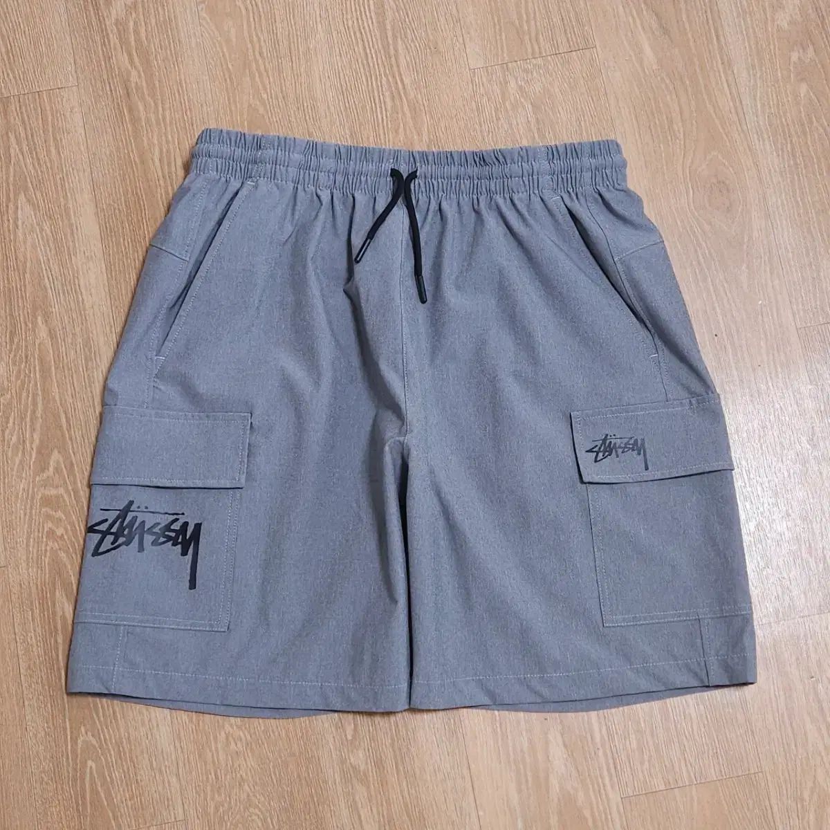 STUSSY カーゴ ハーフパンツ グレー