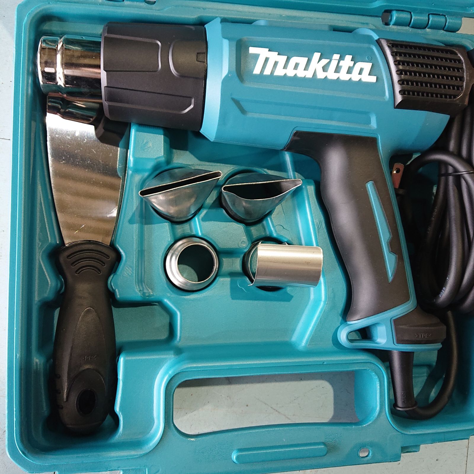 Makita　マキタ　HG6031V　ヒートガン