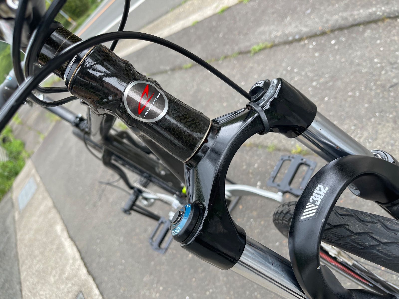 0401【即乘】送料無料 アンカー ANCHOR カーボン MTB XHM9 SHIMANO 2X9S 18速 26インチ anchor bikes