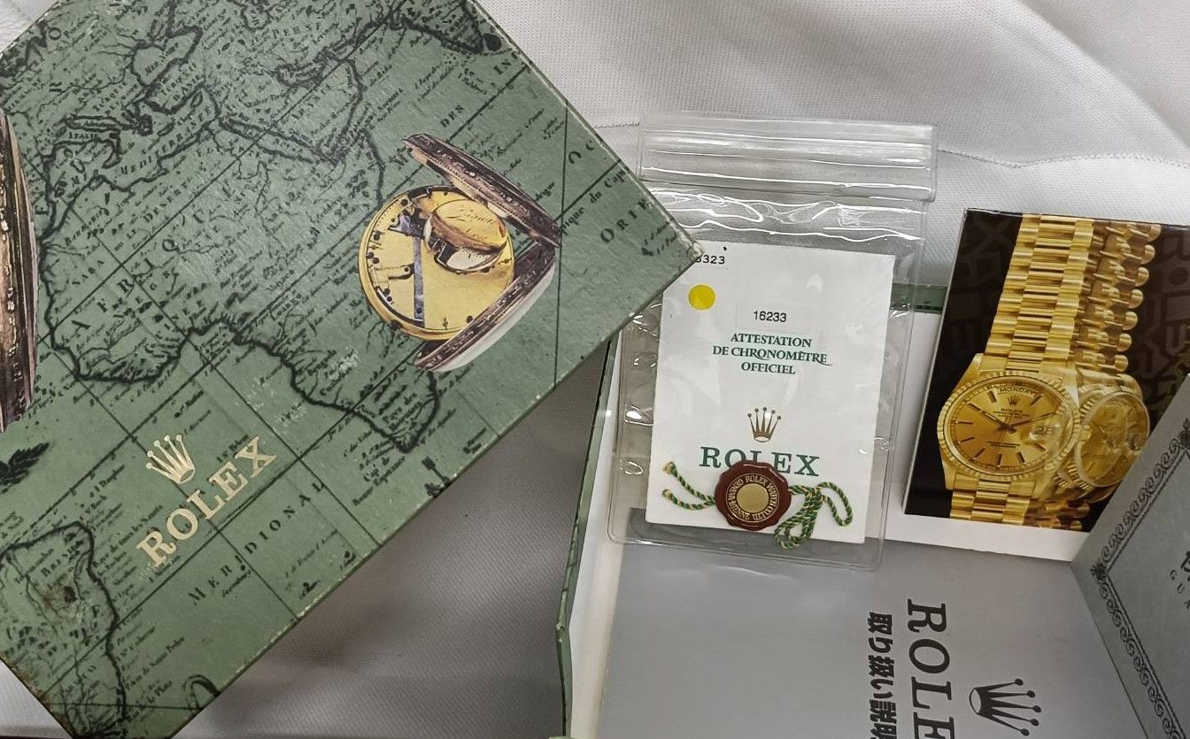 〇　◈◈良品◈◈ROLEX 時計空き箱 純正ボックス◈◈ボルドーカラー◈◈