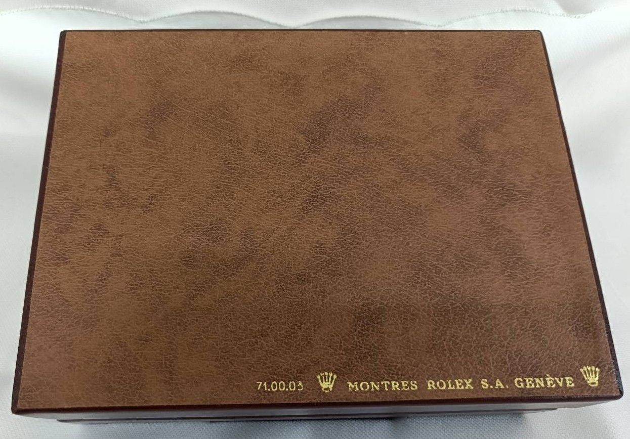 〇　◈◈良品◈◈ROLEX 時計空き箱 純正ボックス◈◈ボルドーカラー◈◈