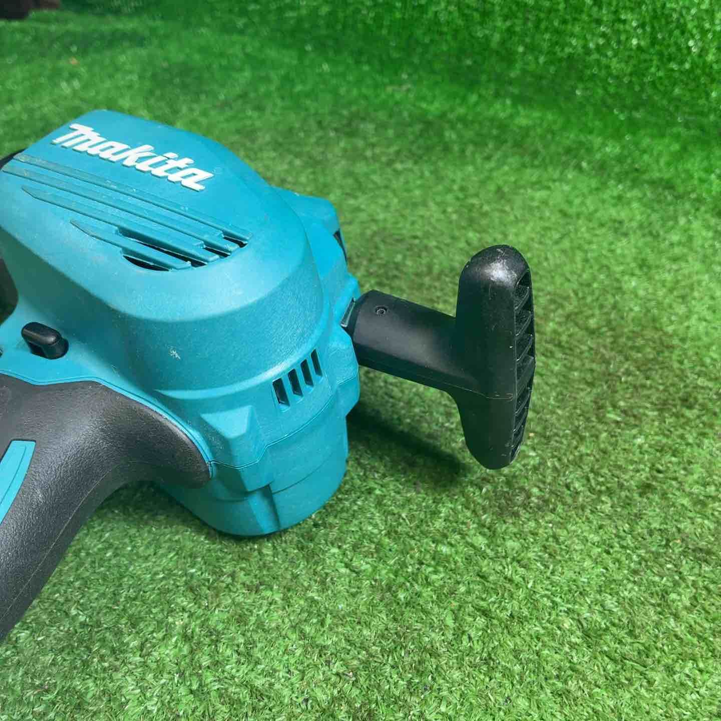 マキタ(makita) コードレスコーキングガン CG180DZ【藤沢店】 マキタ(makita) コードレスコーキングガン CG180DZ【藤沢店】