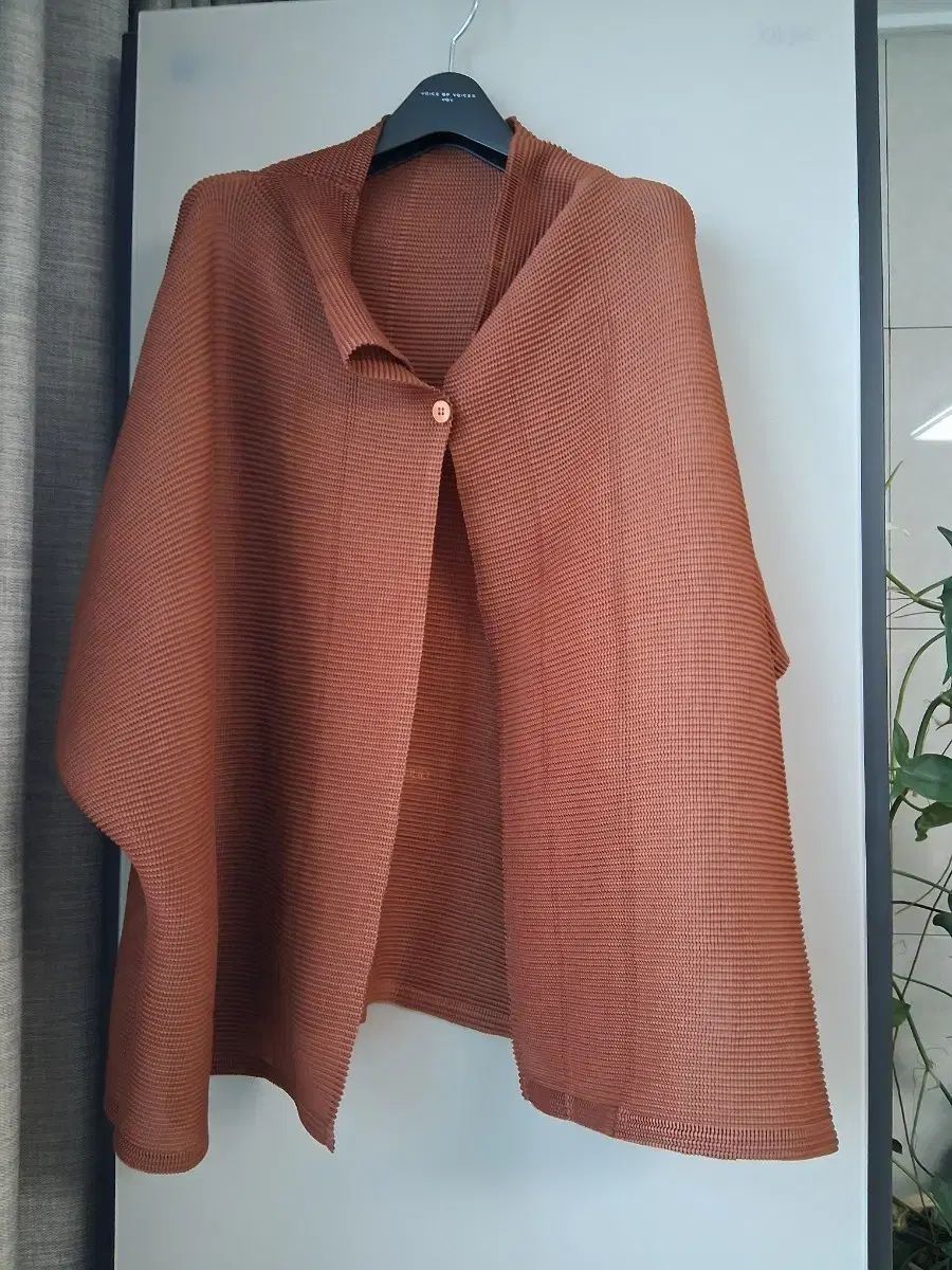 ISSEY MIYAKE me カーディガン