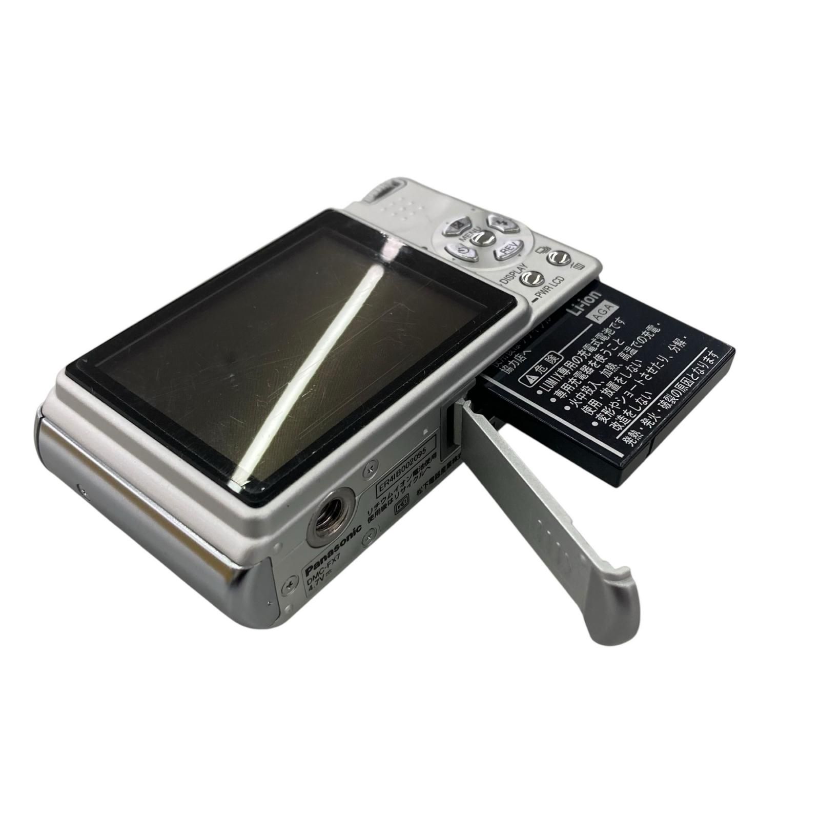 118010 通電確認のみ Panasonic パナソニック 現状品 デジタルカメラ LUMIX DMC-FX7 シルバー