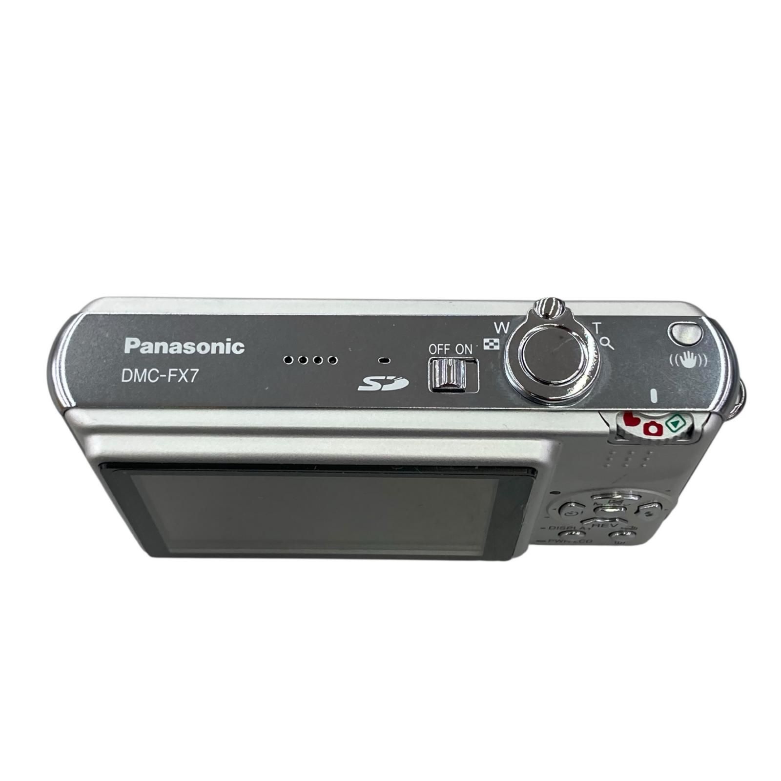 118010 通電確認のみ Panasonic パナソニック 現状品 デジタルカメラ LUMIX DMC-FX7 シルバー