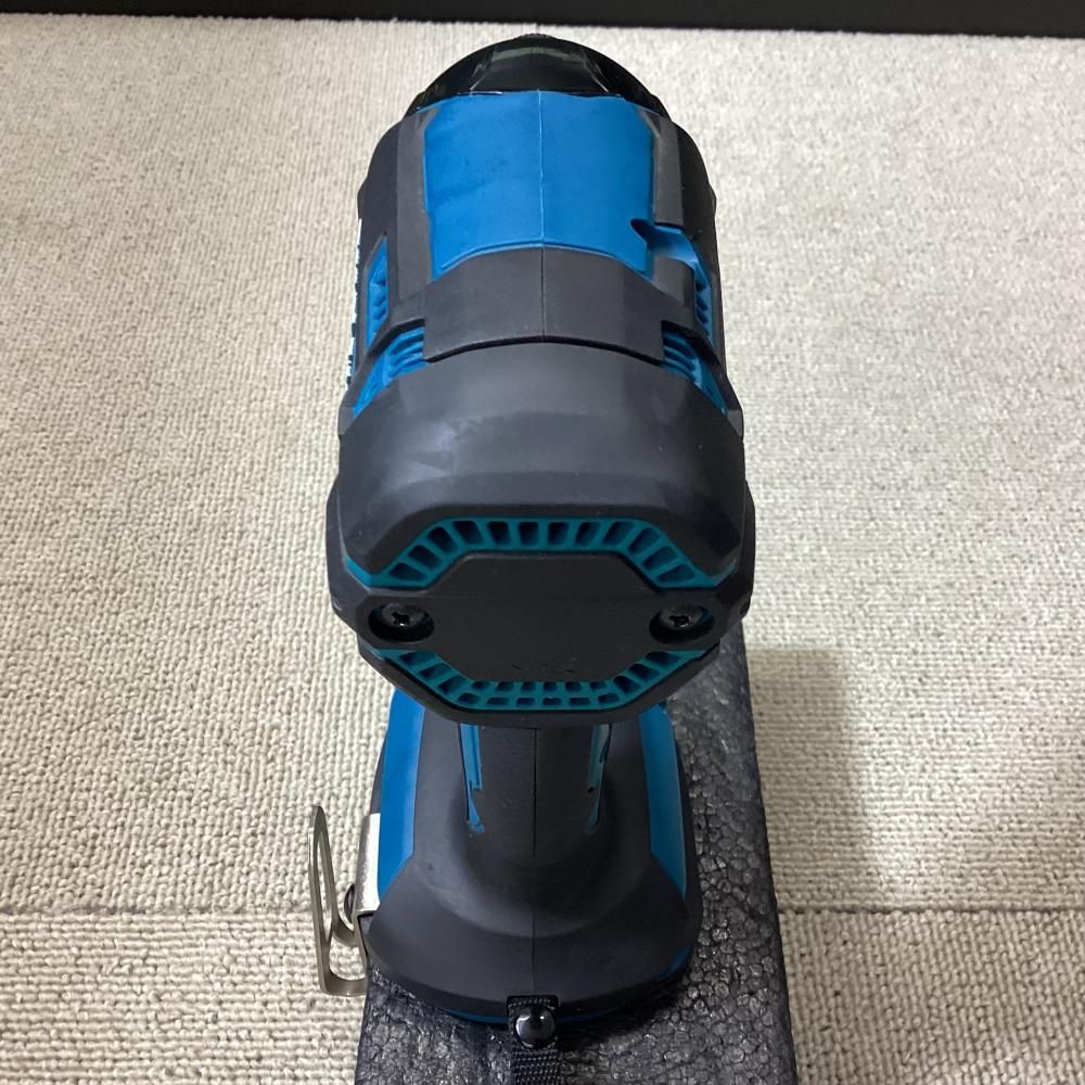 【中古美品・展示品】makita/マキタ TD138D 14.4V充電式インパクトドライバ(バッテリ2個+充電器+ケース)【203】 【中古美品・展示品】makita/マキタ TD138D 14.4V充電式インパクトドライバ(バッテリ2個+充電器+ケース)【203】