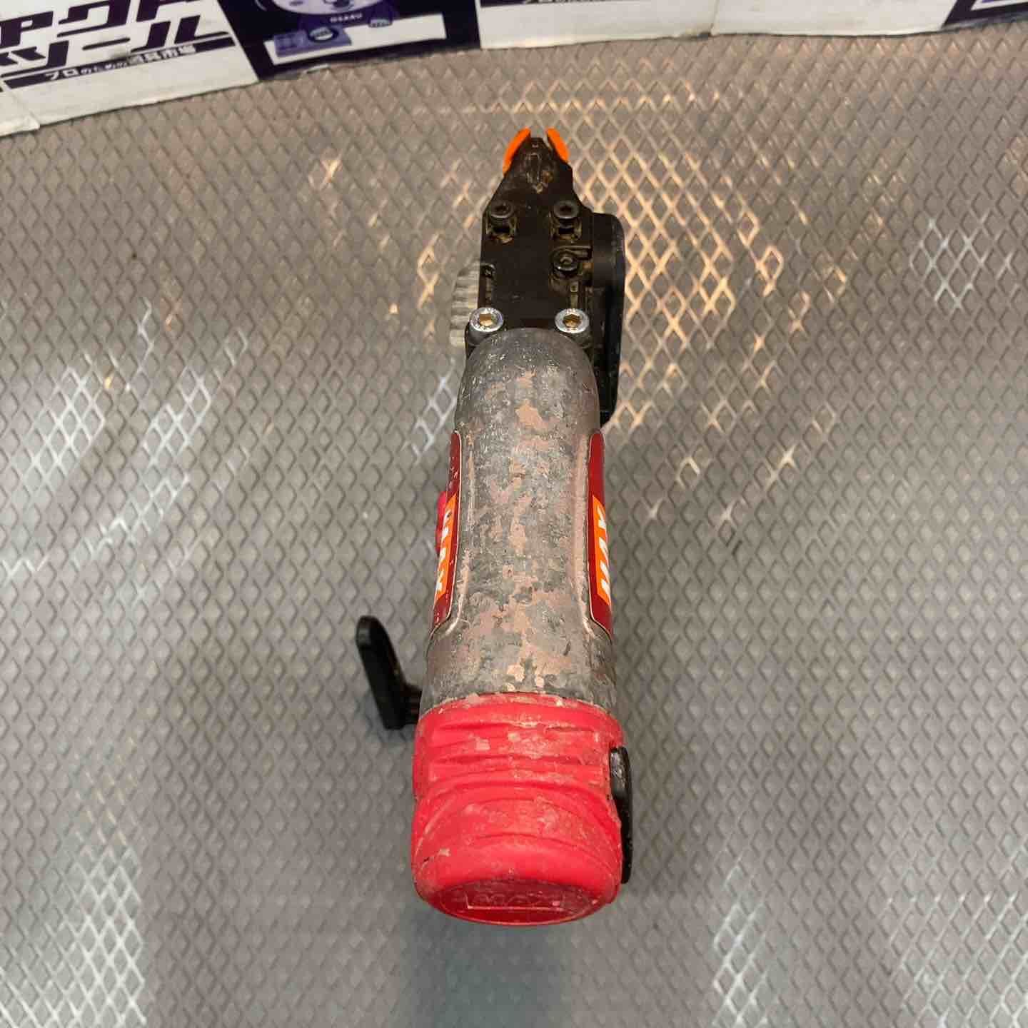 【中古品】マックス(MAX) 高圧ピンネイラ HA-50P2(D)【所沢店】 【中古品】マックス(MAX) 高圧ピンネイラ HA-50P2(D)【所沢店】