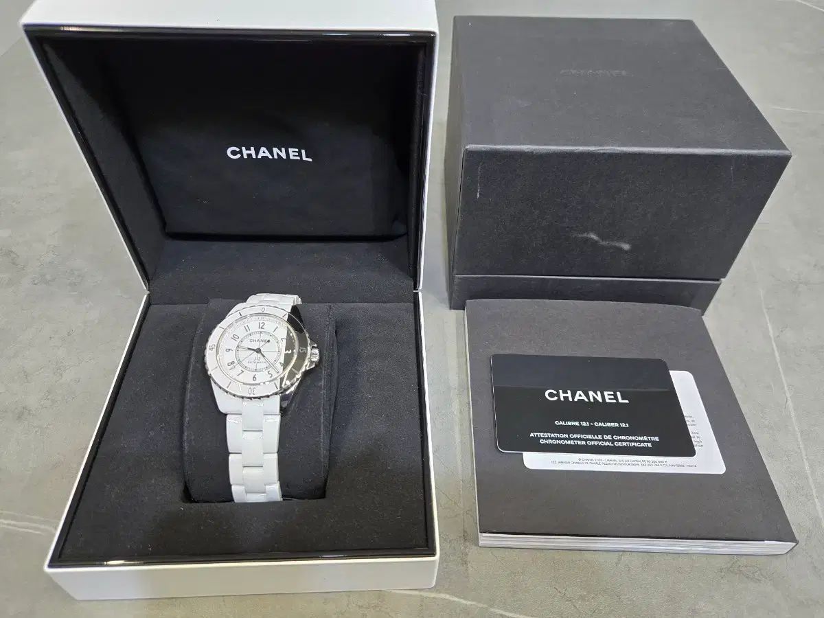 CHANEL J12 パラドックス SAERA セラミック時計