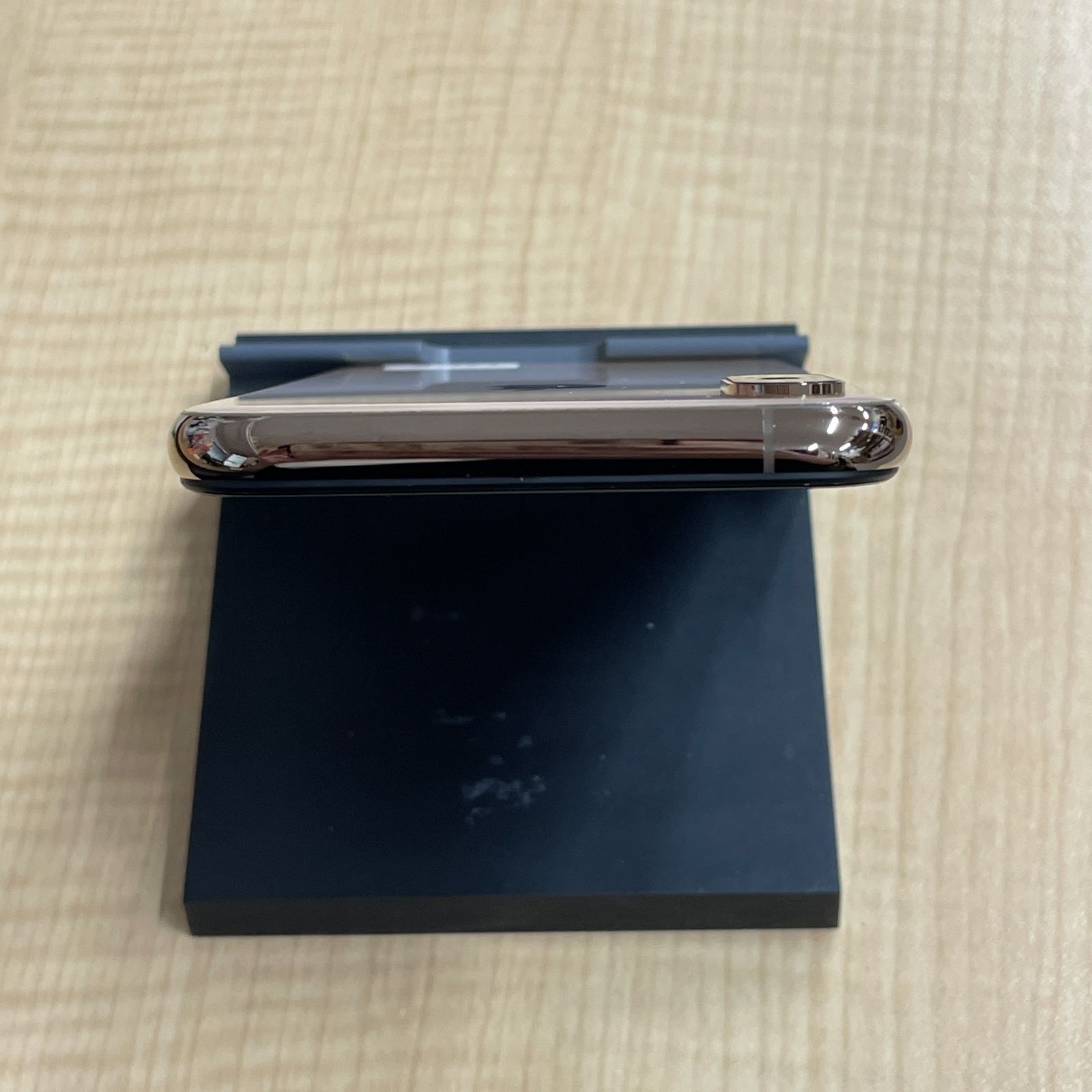 iPhoneXs 64GB ゴールド SoftBank SIMフリー ジャンク - メルカリ