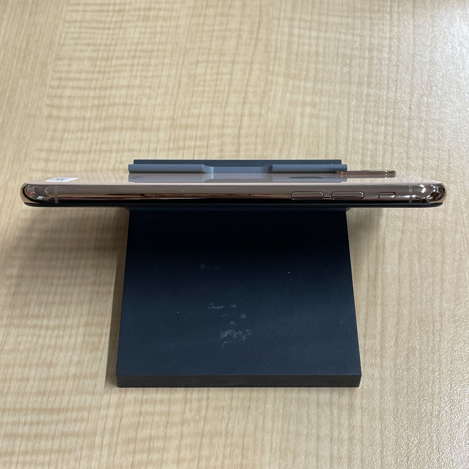 iPhoneXs 64GB ゴールド SoftBank SIMフリー ジャンク - メルカリ