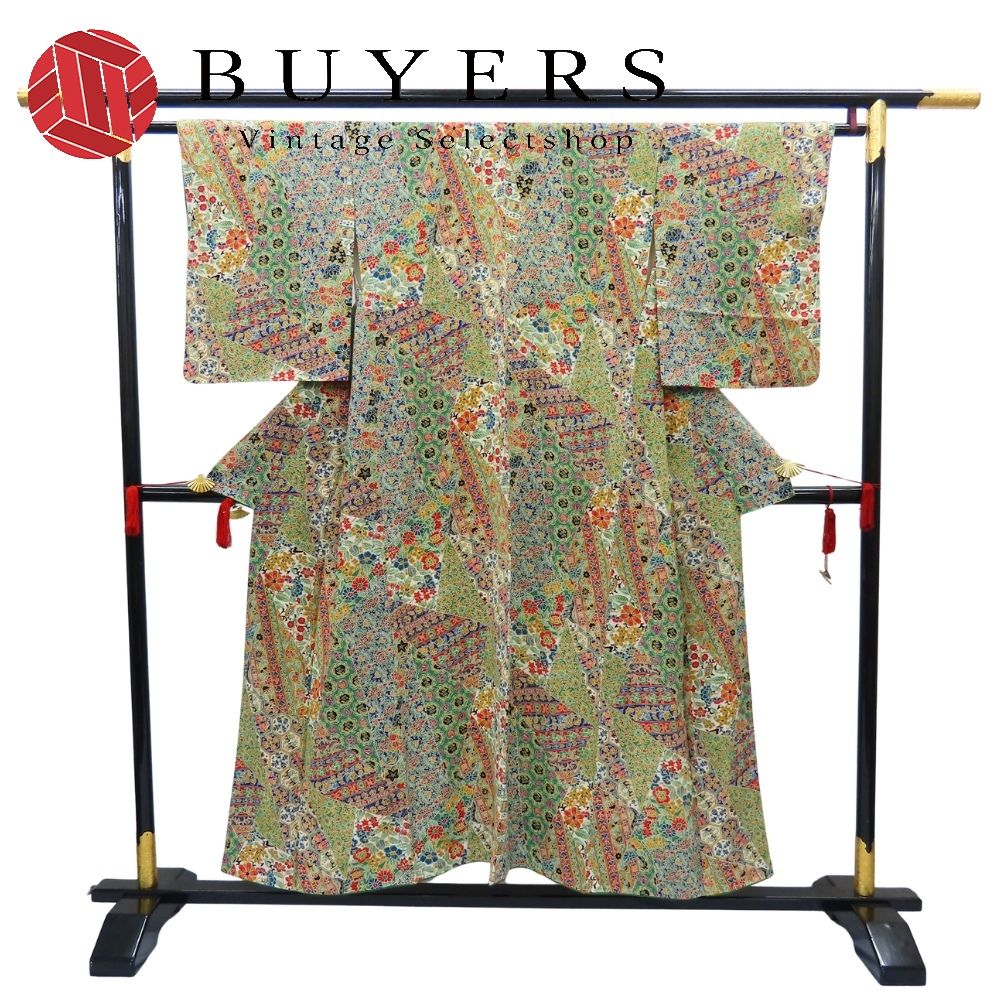 【中古】 小紋 正絹 着丈約150cm 裄丈約63.5cm グリーン系 マルチカラー 総柄 ちりめん お洒落 和装 呉服 和服 きもの レディース 女性