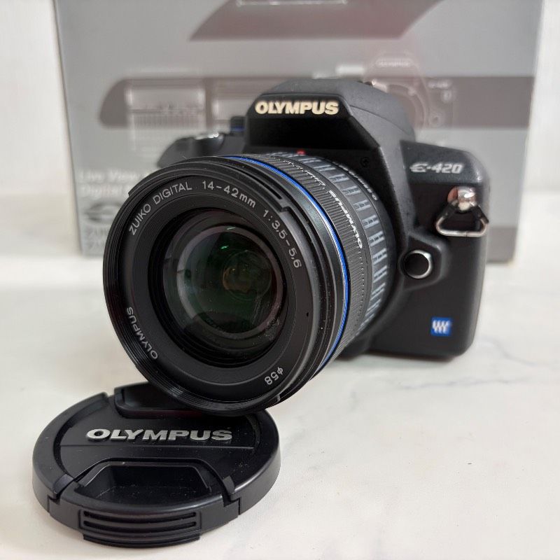 OLYMPUS オリンパス E-420 ダブルズームキット デジタルカメラ 531K