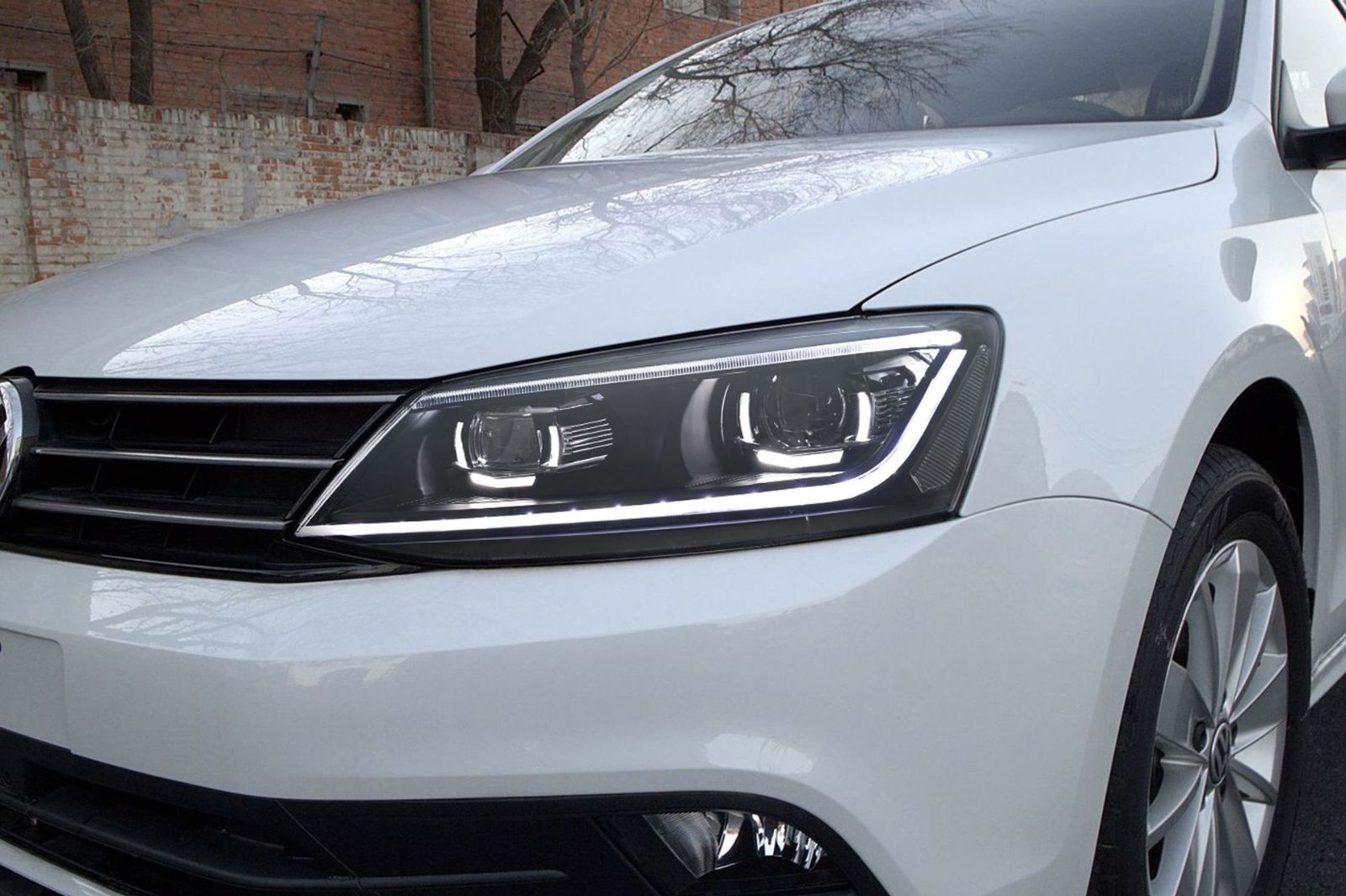 【送料無料】フォルクスワーゲン サギタル Volkswagen Sagitar 2012-2018 専用 LED ヘッドライト ユニット プロジェクター レンズ デイライト スキャン機能 シーケンシャル ウインカー 高輝度 視認性UP ドレスアップ 簡単装着