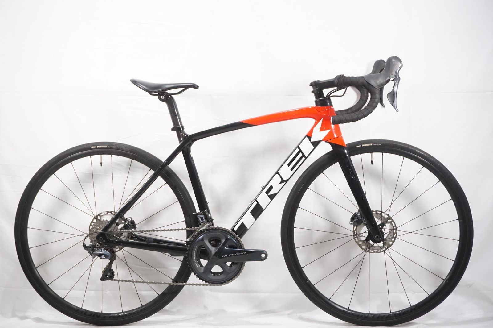 TREK 「トレック」 EMONDA SL6 DISC 2021-2022年モデル ロードバイク / バイチャリAKIBA店