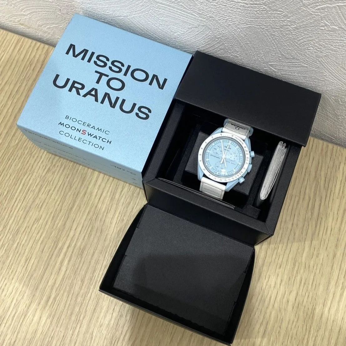 美品】OMEGA×Swatch オメガ×スウォッチ Mission to Uranus SO33L100