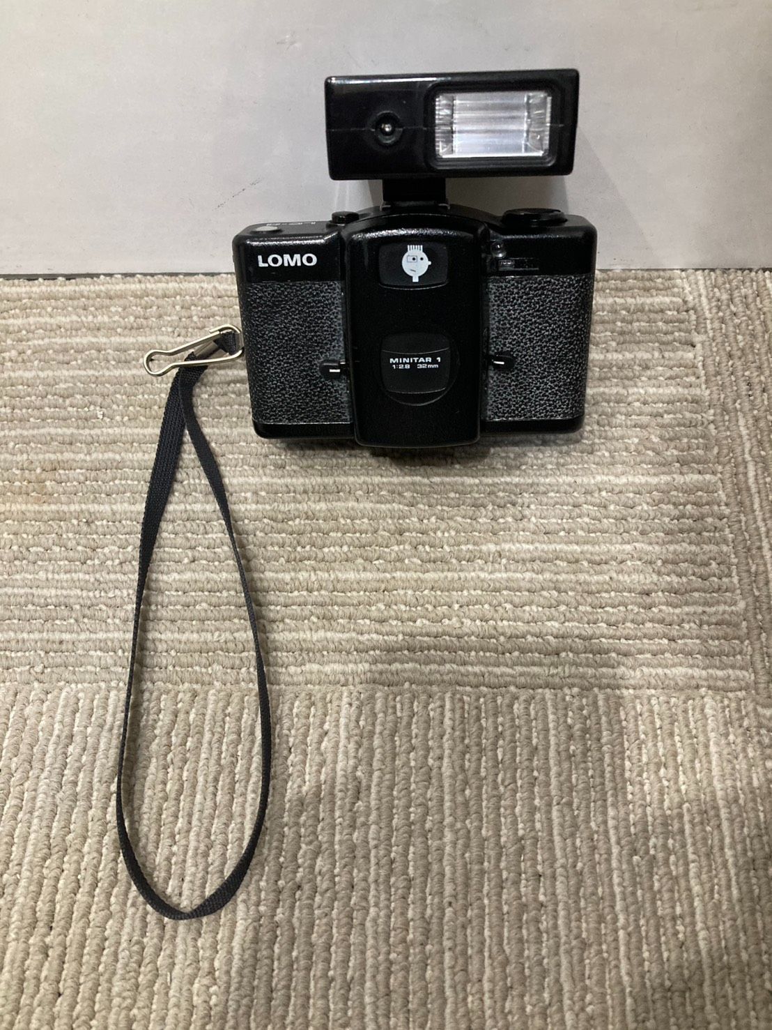 LOMO LC-A 【通電確認済み】 LOMO FLASH付 コンパクトフィルムカメラ