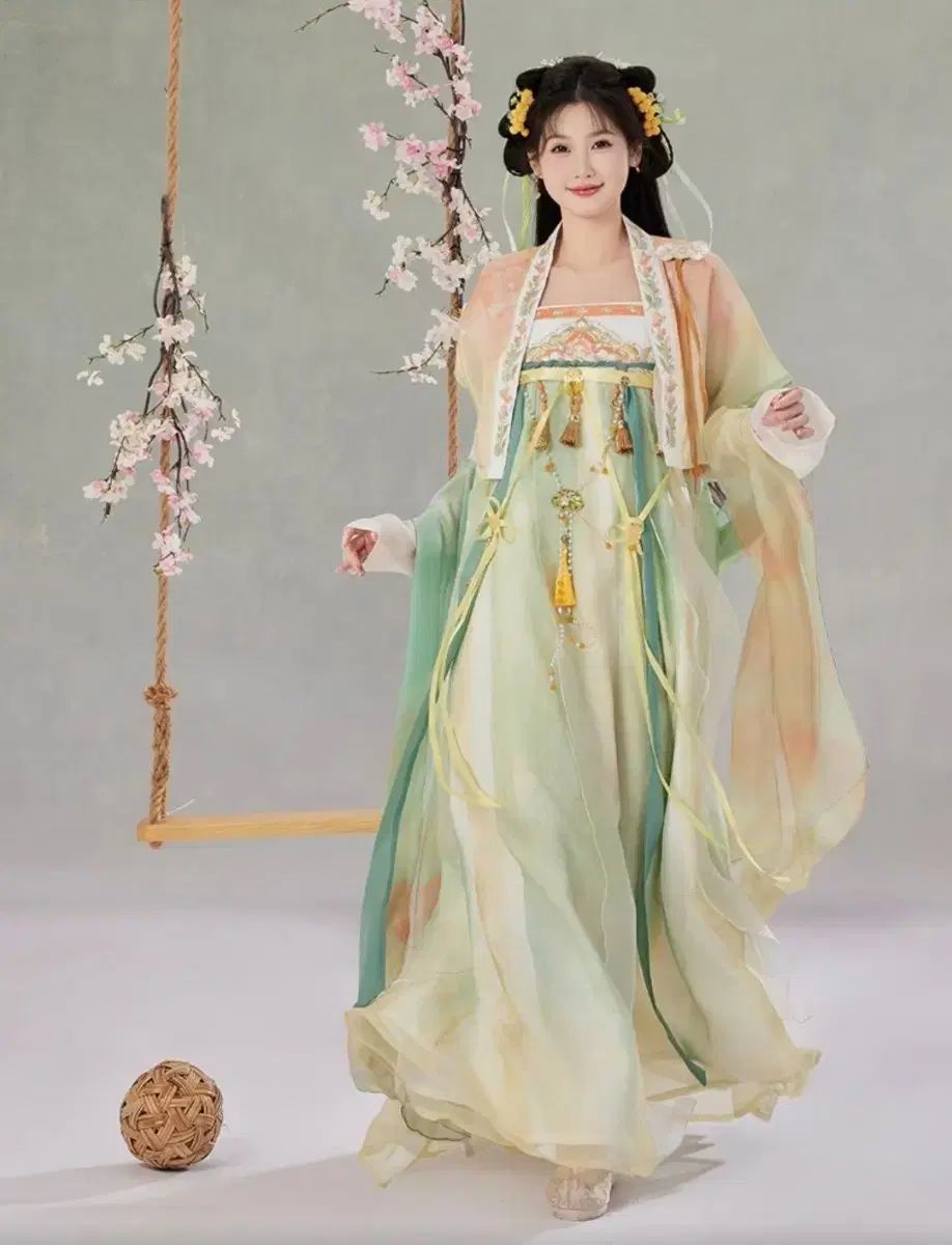 出品/靴 チャイナ服 フリーサイズ (古典中国風 仙女服 コスプレ)