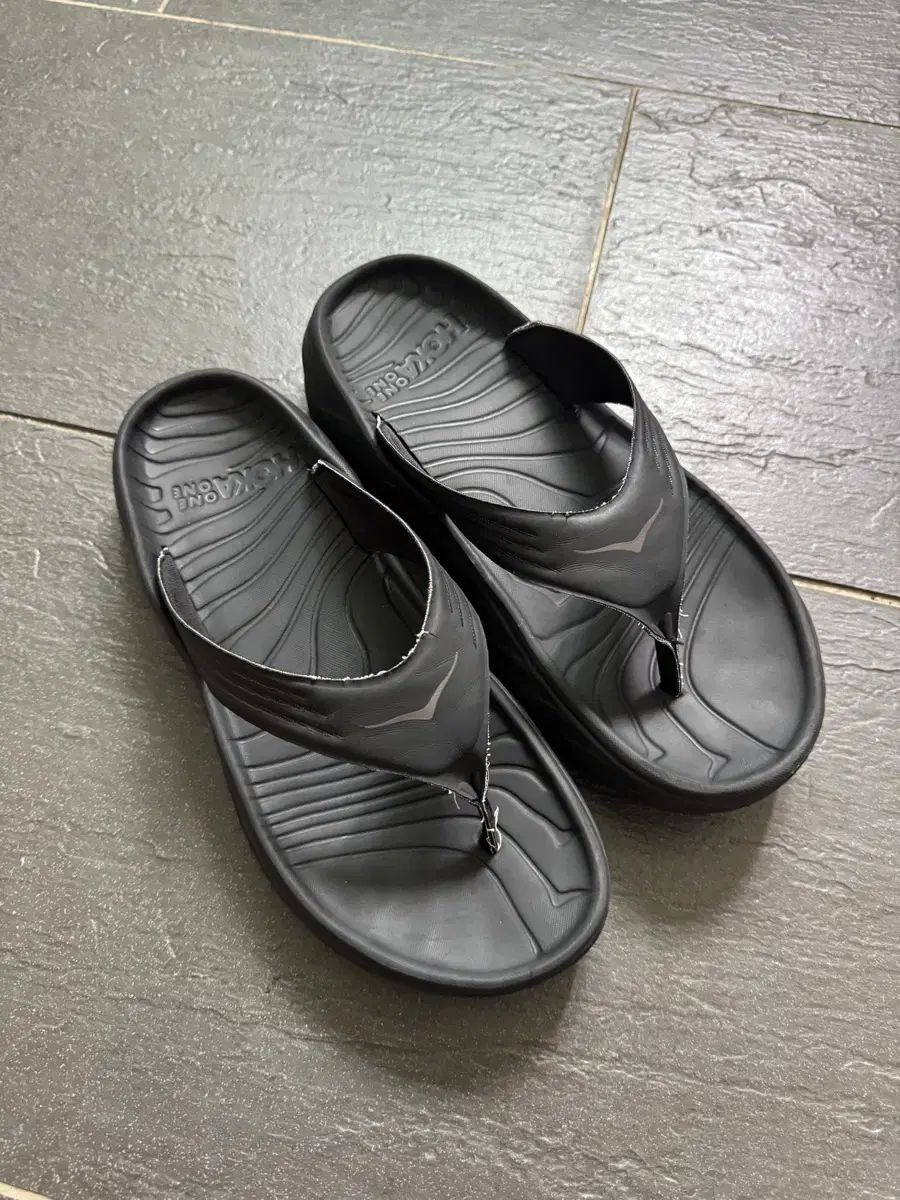 HOKA ホカ オラ リカバリー フリップ ビーチサンダル 270